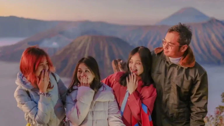 Dokumentasi Tamu Kaza Holiday